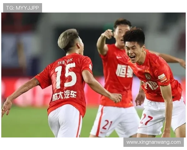 广州排球队比赛经验引发热议球迷对战术选择与表现分歧明显